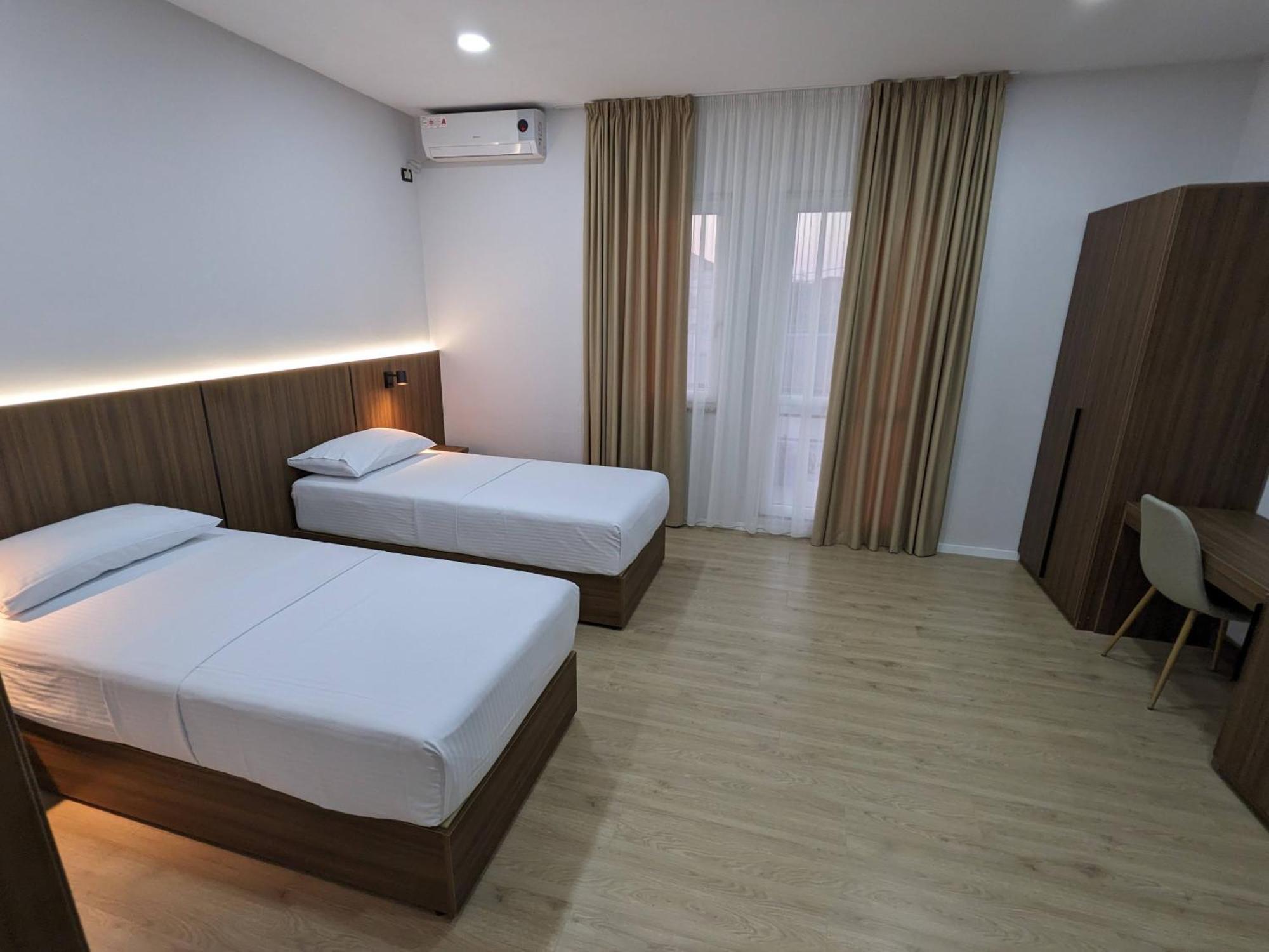 Hotel Aleks Shkodër Dış mekan fotoğraf